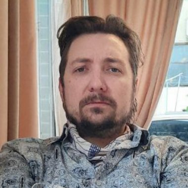 Konrad H. - Freelance Screenwriter