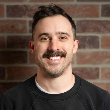 Graeme R. - Freelance Motion Graphic Designer