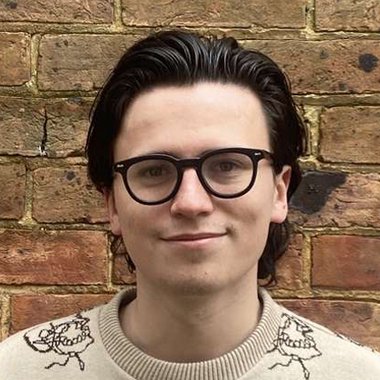 Oscar T. - Freelance Video Editor