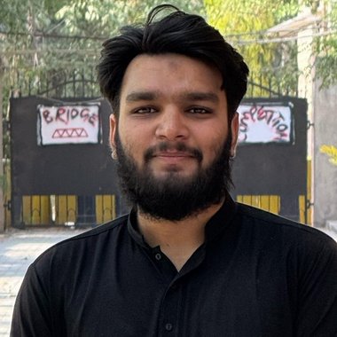 Huzaifa S. - Freelance Developer