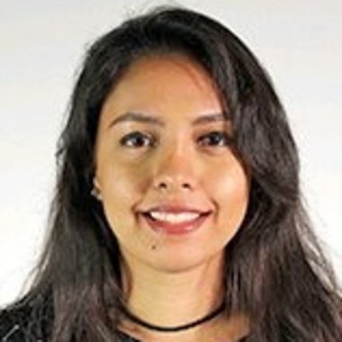 Alba M. - Freelance Designer