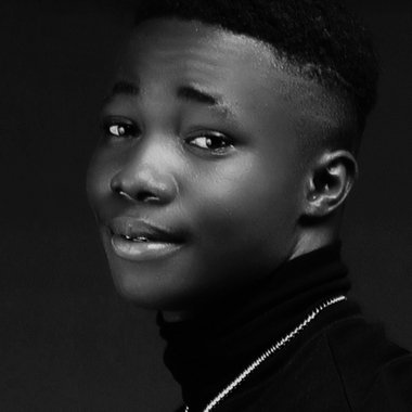 Divine E. - Freelance Brand Designer