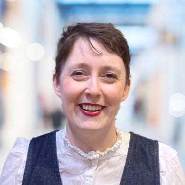 Rachel R. - Freelance Presentation Designer