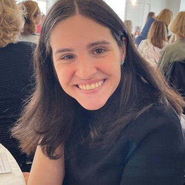 Dina N. - Freelance Graphic Designer