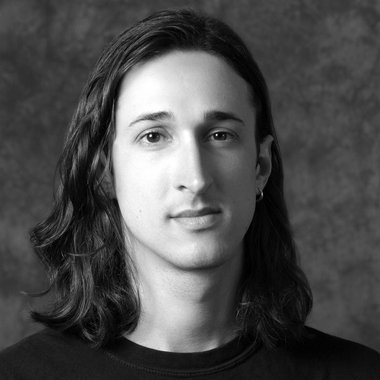 Kurt V. - Freelance Conductor