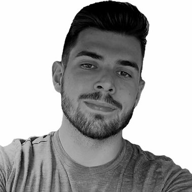 Adrián G. - Freelance Ux Designer