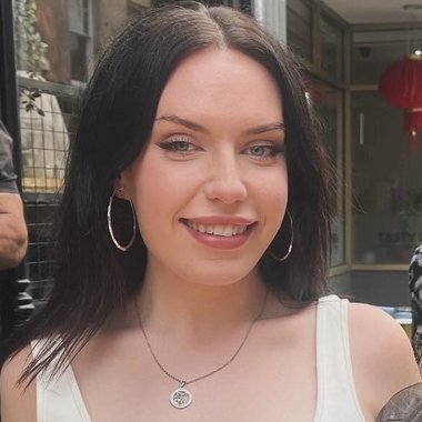 Emma S. - Freelance Content Creator