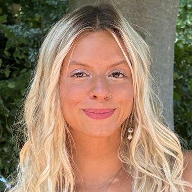 Isadora P. - Freelance Image Editor