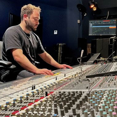 Yuval E. - Freelance Mastering Engineer