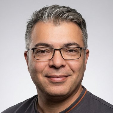 Mahdi P. - Freelance Ui Designer