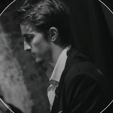 Luka O. - Freelance Musician