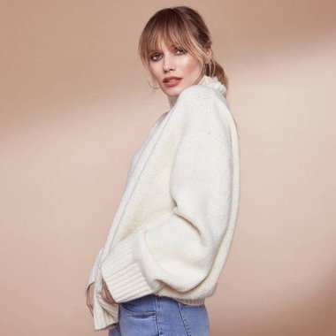 Julieta M. - Freelance Video Editor