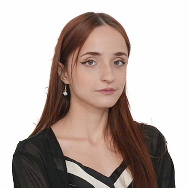 Kristin M. - Freelance Image Editor
