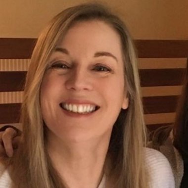 Rosalind F. - Freelance Copywriter