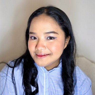 Azzahira P. - Freelance Product Marketer