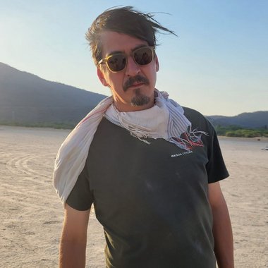 Lou S. - Freelance Production Designer