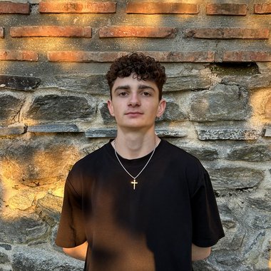 Jake A. - Freelance Photoshop Editor