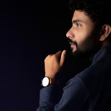 dhruv p. - Freelance Web Designer