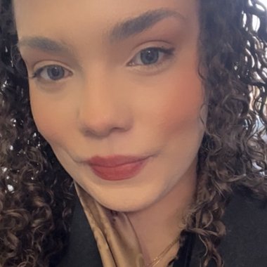 Amalia N. - Freelance Merchandiser