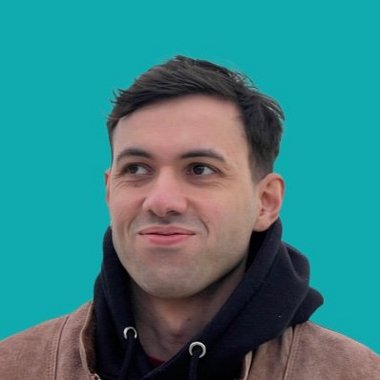 Arian S. - Freelance Designer