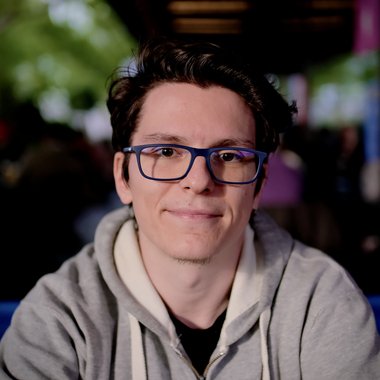 Lucian F. - Freelance Mixing Engineer