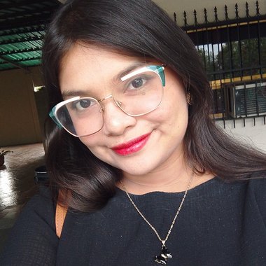 Michelle M. - Freelance Artworker