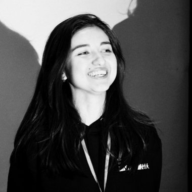 Alina N. - Freelance Content Creator