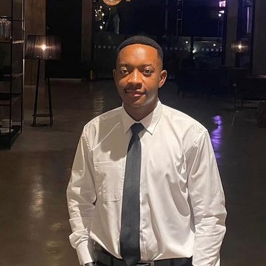 Tinashe S. - Freelance Data Analyst