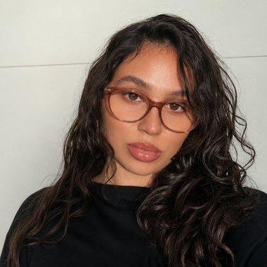 Tina D. - Freelance 3D Designer