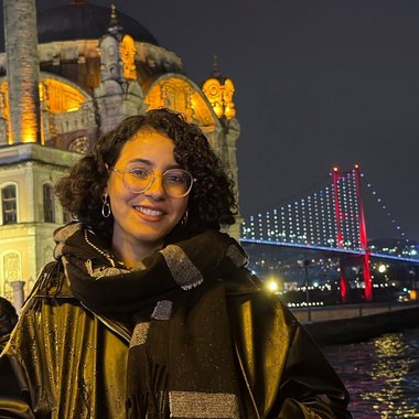 Douaa D. - Freelance Web Developer