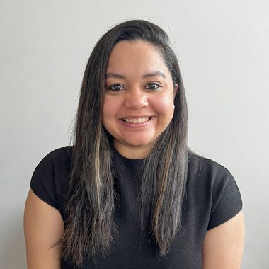 Paola V. - Freelance Digital Marketer