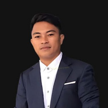 Jhonny E. - Freelance Web Designer