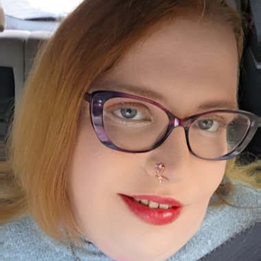 Ashley S. - Freelance Voiceover Artist