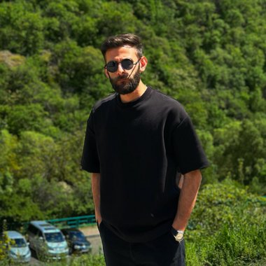 KEVORK T. - Freelance Photoshop Editor