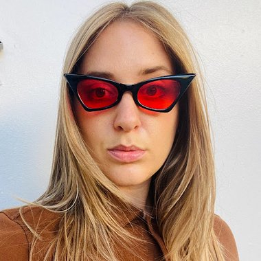 Lizzy W. - Freelance Production Coordinator