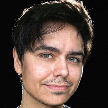 Christian P. - Freelance Motion Graphic Designer