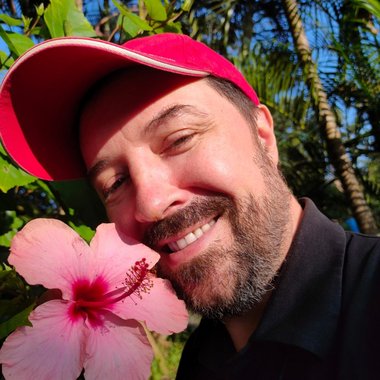 François R. - Freelance Film Producer