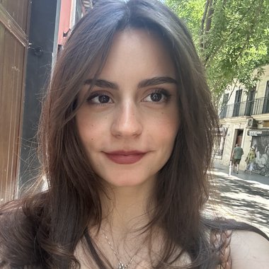 Beatriz G. - Freelance 3d Modeler