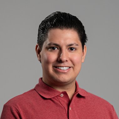 Peter E. - Freelance Camera Operator