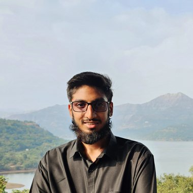 Aziz S. - Freelance Graphic Designer