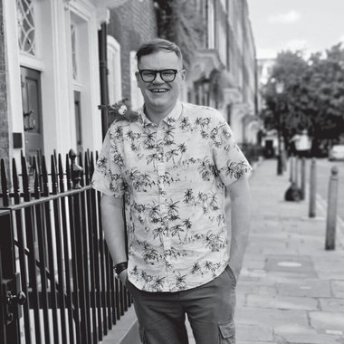 Daniel B. - Freelance Brand Designer