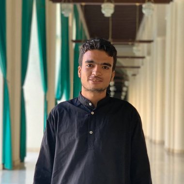 MAHMOUD N. - Freelance Web Designer