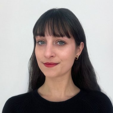 Marina R. - Freelance Graphic Designer
