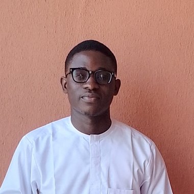 CHUKWUEMEKA O. - Freelance Designer