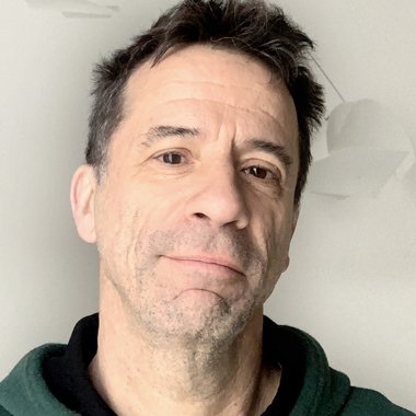 Rui L. - Freelance Designer