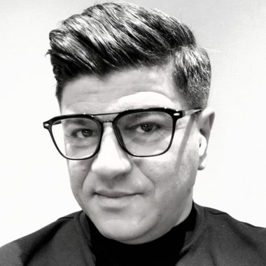 Rezko F. - Freelance Graphic Designer