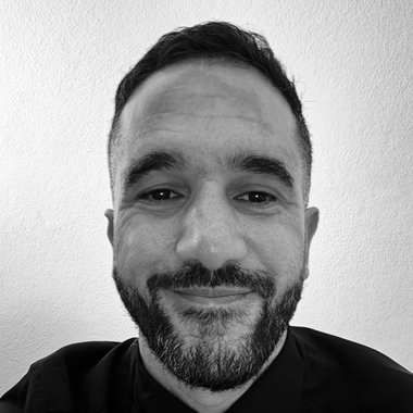 Daniel K. - Freelance Vocalist