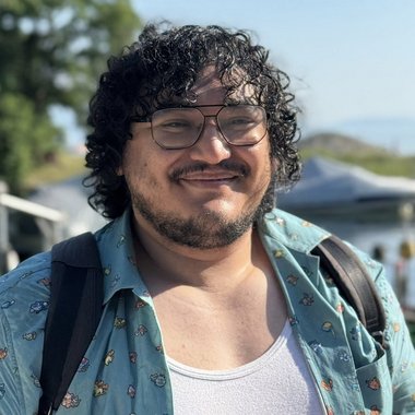 Kennett T. - Freelance Developer