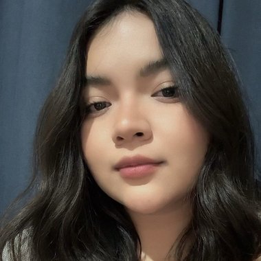 Ximena R. - Freelance Social Media Freelancer