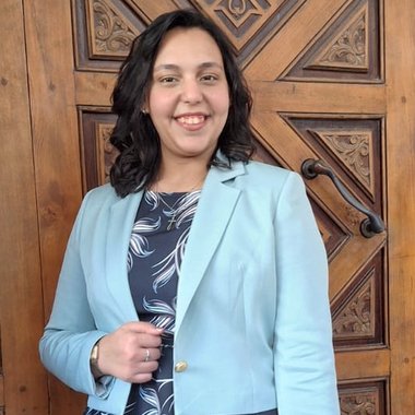 Moneka W. - Freelance Database Developer